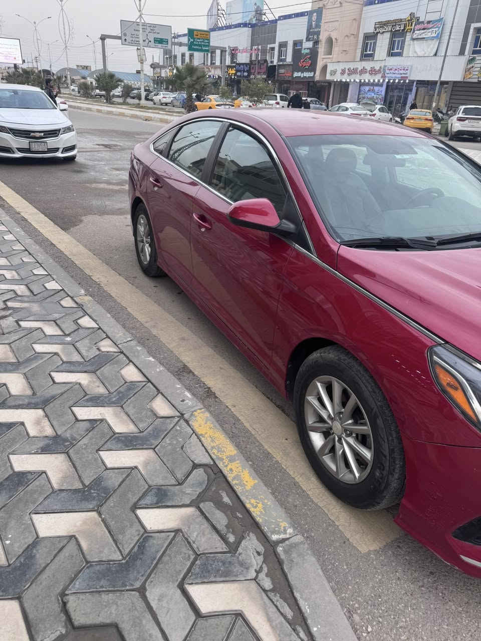 السلام عليكم 
سوناتا 2018
بدون تبديل صبغ بنيد فقط بدون دواخل
شاشه 
كامره 
تحكمات 
رقم دولي ذي قار الجديد مداور ثاني يوم
سعر 125 
عنوان ناصريه مركز 
***********
