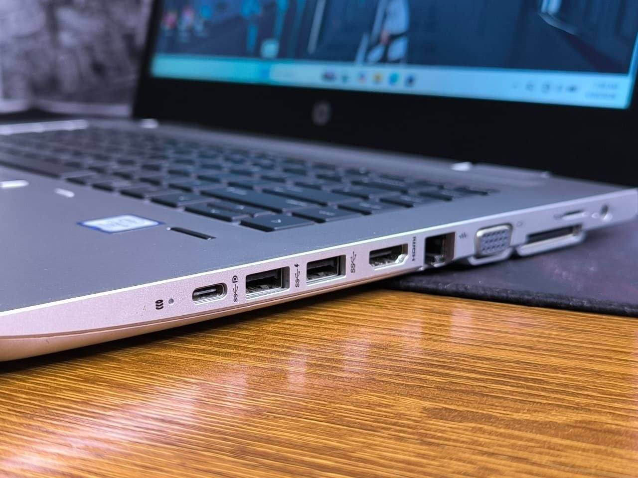 💻 لابتوب HP ProBook 640 G3
(((الجهاز مكفول من اي عطل مصنعي شرط الفحص الكامل قبل الاستلام))) 

خيار عملي ممتاز للدراسة والعمل اليومي 🔥
أداء ثابت وسريع يناسب الطلاب، الموظفين، والأعمال المكتبية بكل راحة 

🔍 المواصفات:
• المعالج: Core i5 الجيل السابع
معالج مناسب للتصفح السريع
• الرام: 8GB DDR4
أداء سلس مع تعدد المهام وفتح أكثر من برنامج بنفس الوقت ⚡
• التخزين: 256GB SSD
سرعة ممتازة في التشغيل وفتح البرامج مع قابلية تطوير التخزين 🚀
• كرت الشاشة الداخلي: 4GB
• الشاشة: 14 إنج
• كيبورد ستيكر عربي إنكليزي

🎁 الهدايا المجانية:
✔ ماوس
✔ ماوس باد
✔ حقيبة لابتوب
✔ الشاحن الأصلي
🛡 الضمان والخدمات:
✔ فحص كامل قبل الإرسال
✔ فحص كامل قبل الدفع والاستلام
✔ ضمان 7 أيام استبدال عند وجود خلل مصنعي
✔ جاهز للاستخدام المباشر
📍 الموقع: بغداد – الأمين الثانية
🚚 التوصيل متوفر إلى جميع المحافظات

📞 للتواصل واتساب: ***********
💰 السعر: 245,000 دينار فقط
