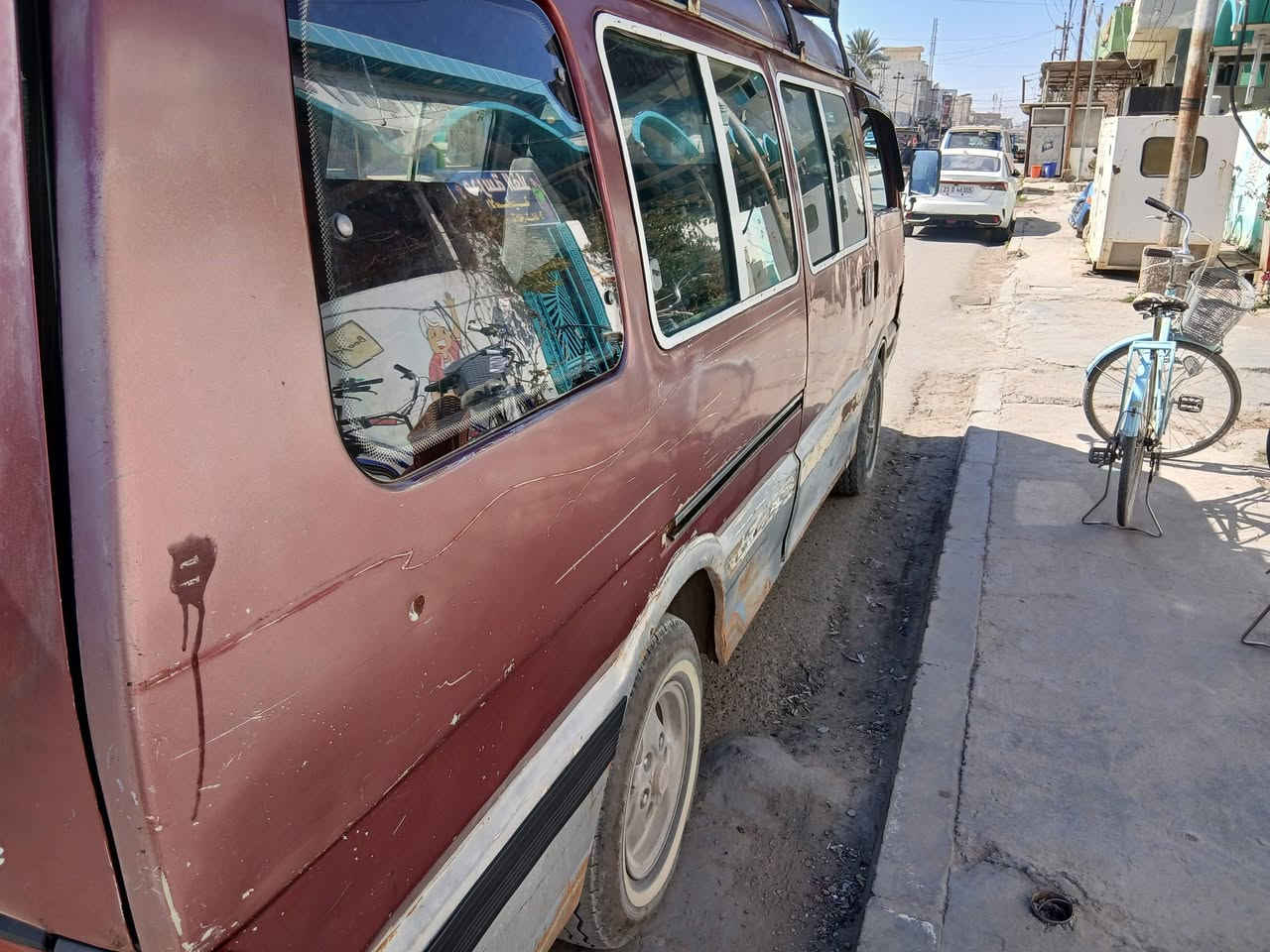 السلام عليكم كيه اسياء موديل ٩٥ سنويه صاقطه السعر اتصال على ارقم ***********
