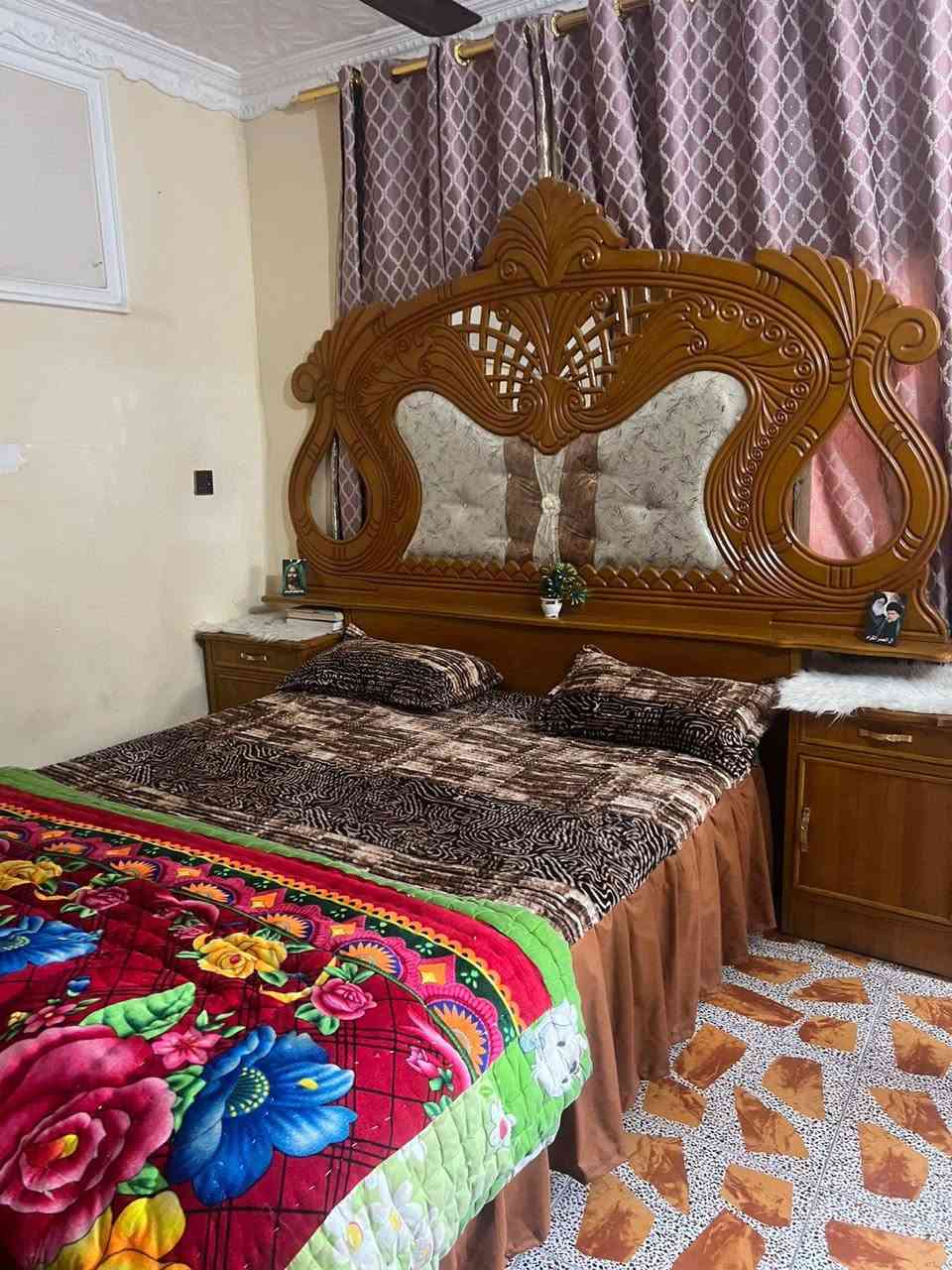 للبيع غرفه مستعمله السعر مليون وبيهه مجال  لعنوان محاويل ناحية لامام ***********
