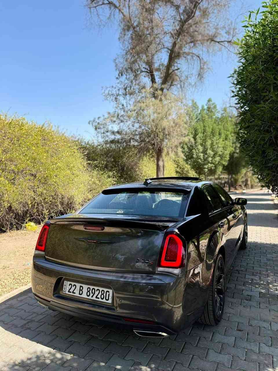 السلام عليكم و رحمه الله و بركاته/
(للبيع او المراوس،حسب القناعه)كرايسلر s300(اوباما) موديل 2022 وارد امريكي

“المواصفات”
*سقف بانوراما
*كشنات جلد
*تدفئه كشنات 
*هيتر ستيرن
*نقاط عمياء
*كاميراء خلفيه 
*مقاعد كهرباء 
*حساسات اماميه خلفيه 
***** مواصفات ال(S) معروفه 

“ضرر المركبه
*جاملغ الايسر صبغ 
*البنيد صبغ

“((السعر)) 
* 285ورقه 
للتواصل *********** النجف, العراق
