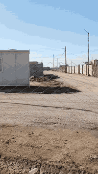 السلام عليكم اخوان
اكو (قطعتين)طابو رزاعي سند (25)مباشرتن تداور ب اسمك 
 القطعة الي ركن قياسهه (210)متر
القطعة الي مقابيلهه بيت (200)متر
مجموعهن (410)متر
عنوانهن حي منصور قرب معمل النايلون و كل الخدمات متوفره (ماي_كهرباء_تبليط)
مسيجات (بيارسي)
و البيوت اليمهن جاي عليهن طابو وجاي يقدمون على طابو 
السعر و الستفسار اتصل 
(***********)واتساب
(***********)
