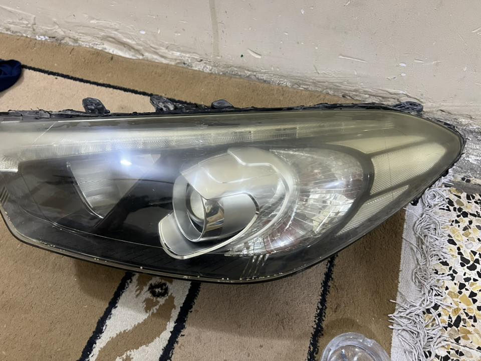 سلام عليكم مازده سيراتو شغاله وابلاديه مو تجاري للبيع مكاني بغداد ***********
