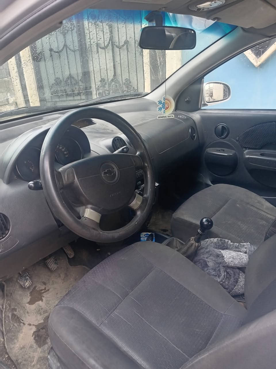 افيو للبيع 2006 محرك رايمن بيها تقحيل سياره نضيفه طخم تاير جديد طخم السياره تعبان السعر 48 بيها مجال تبريد وتدفئه شغال مطلوبه غرامات 8 ورقات هاي تكطعهن من السعر رقم أربيل شرط التحويل تدفع الغرامات وتتحول متفق ويا صاحبها امشي المعامله ياخذ الرقم و ينطيني رقم دولي هذا رقمي***********
