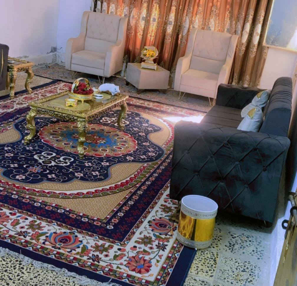 تخم 10 مقاعد للبيع مع الطبلات 350 جديد  اشتريته قبل فترة وهسه اريد انتقل لغير بيت


**إذا كنت صاحب هذا الإعلان وتريد حذفه لأي سبب، رجاءا أرسل رسالة إلى الدعم الفني**