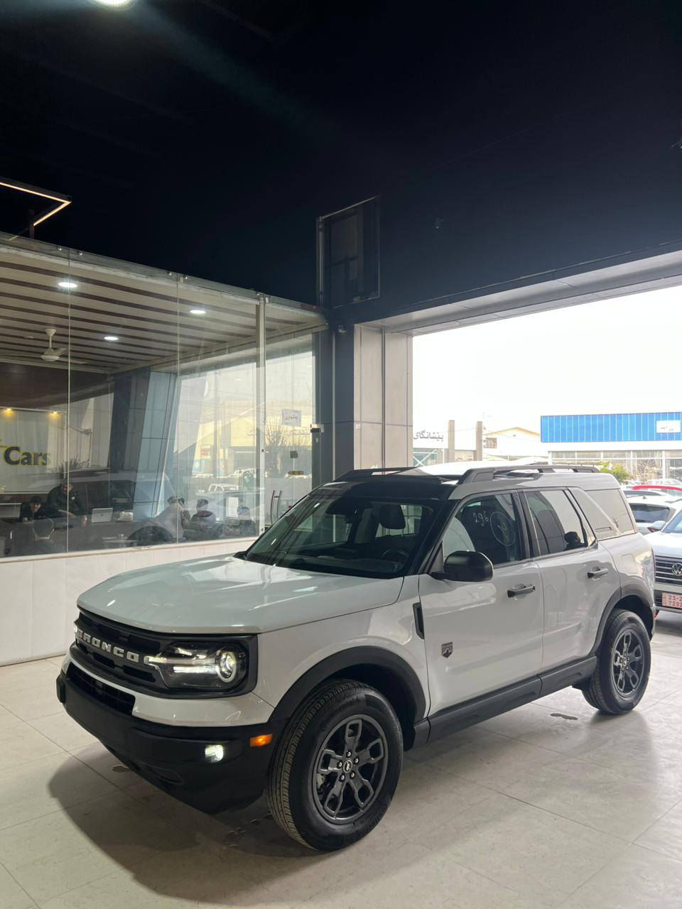 فورد برۆنکۆ 2024بانوراما دەبڵ اکسل تەنها بۆنیتی بۆیاغە بەبی ناوگرتن تەنها ئیرباگی سوکان سیستەمە بە بیلاد زمارەکاتی نەشکاوە 90ڕۆزی لەگەڵە 
مواسەفاتەکان
بانۆراما
دەبڵ اکسل
وایەرلیس چارج
360بلە ڕادار 
کوشن هیتەر
بەسمە

زۆر مواسەفاتی تر
3FMCR9B68RRE06044
نرخی 165گەڵاو مەجال 
***********
*********** رانية, السليمانية
