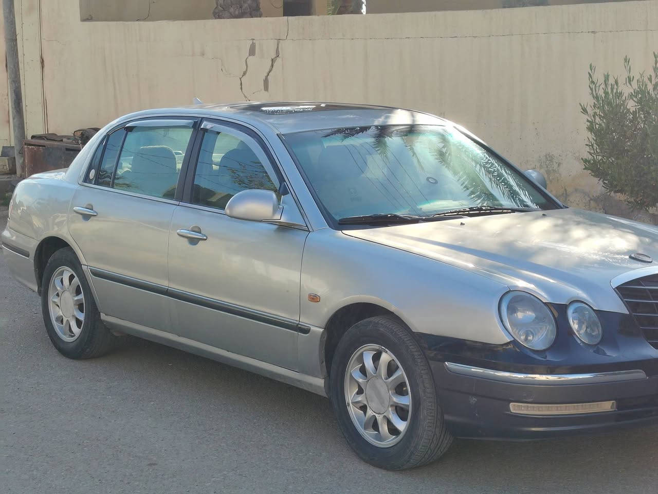 السعر 55 ورقه سعر بطه محور
سلام عليكم
كيا اوبروس مال وفود 2004  رقم اربيل دولي سنويه ل٢٨ فول مواصفات كشنات كهرباء استيرن كهرباء سلايد روف كهربائيات كلها شغاله محرك وكير مال الفلون مكفولات
سياره كلها بدون اي ضربه كلها فقط صبغ احزام للجماليه
مكاني ديالى المقدايه ***********
