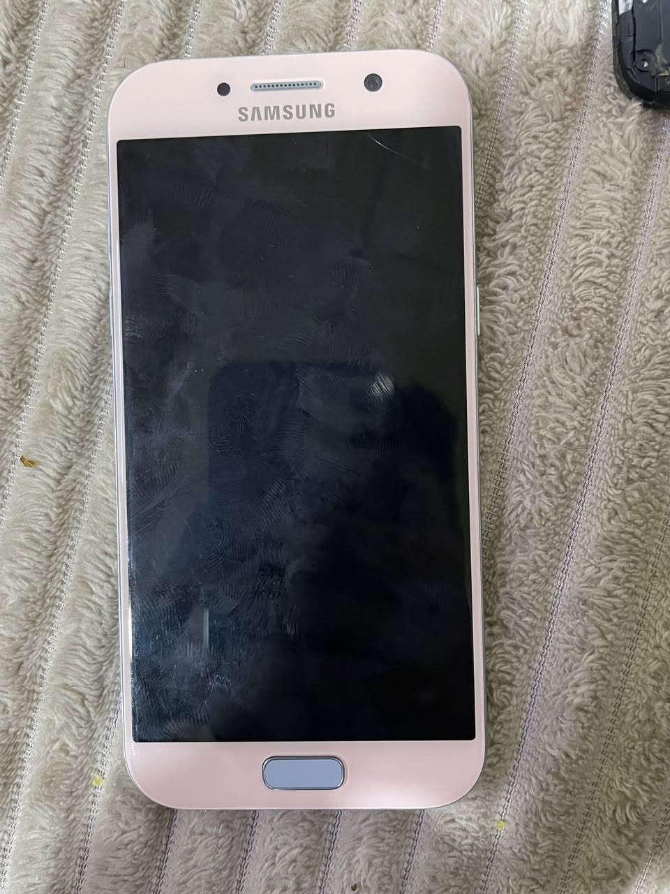 A5 جديد شرط شغال فقط شاشة تبديل جهاز جديد كلش قيم واخذ بما يرضي الله


**إذا كنت صاحب هذا الإعلان وتريد حذفه لأي سبب، رجاءا أرسل رسالة إلى الدعم الفني**