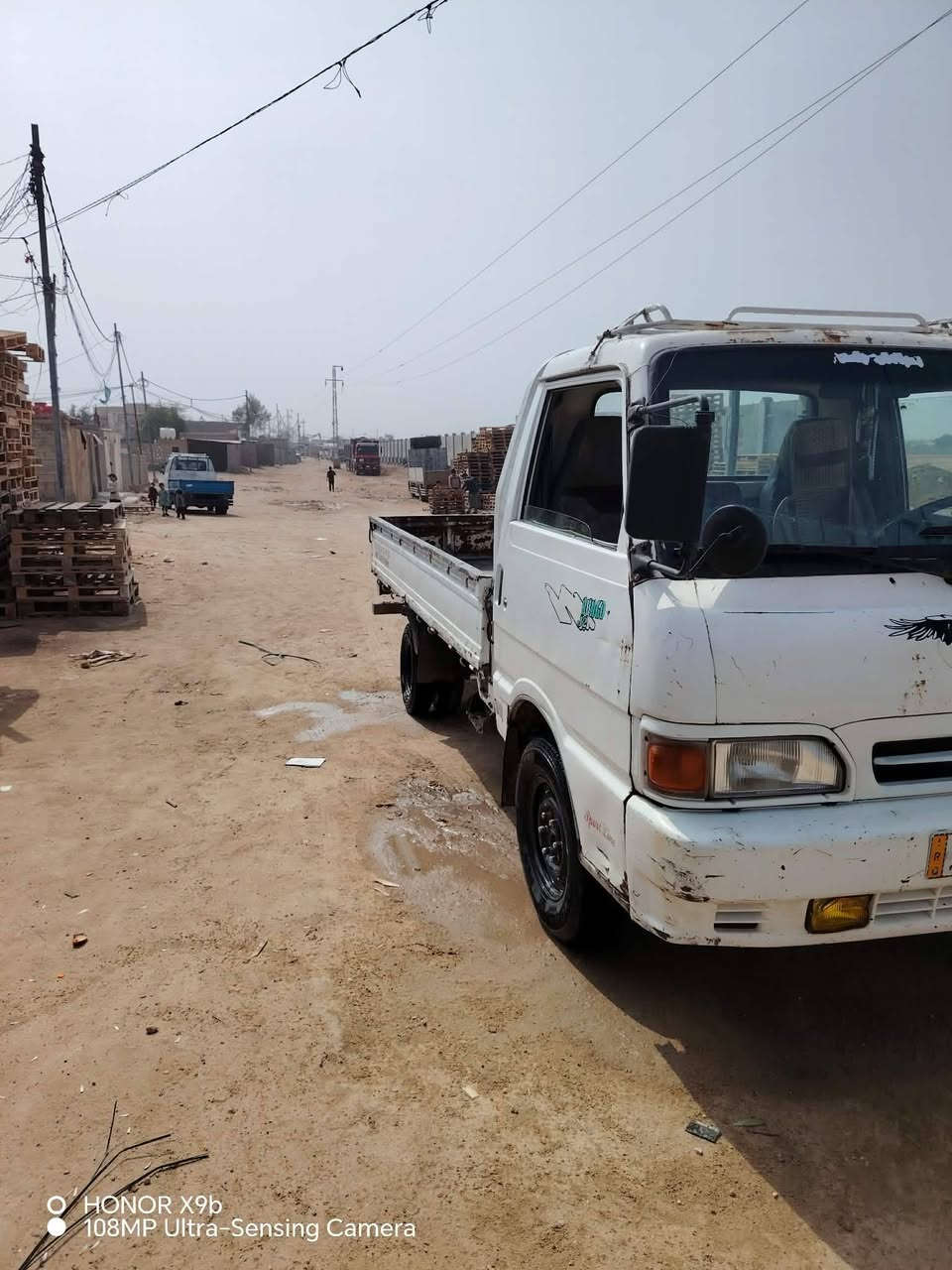 سلام عليكم كيا بنكو 96 رقم بغداد انكليزي السعر 40 وبي مجال عنوان السياره النجف المناذره الاستفسار الاتصال على رقم ***********
