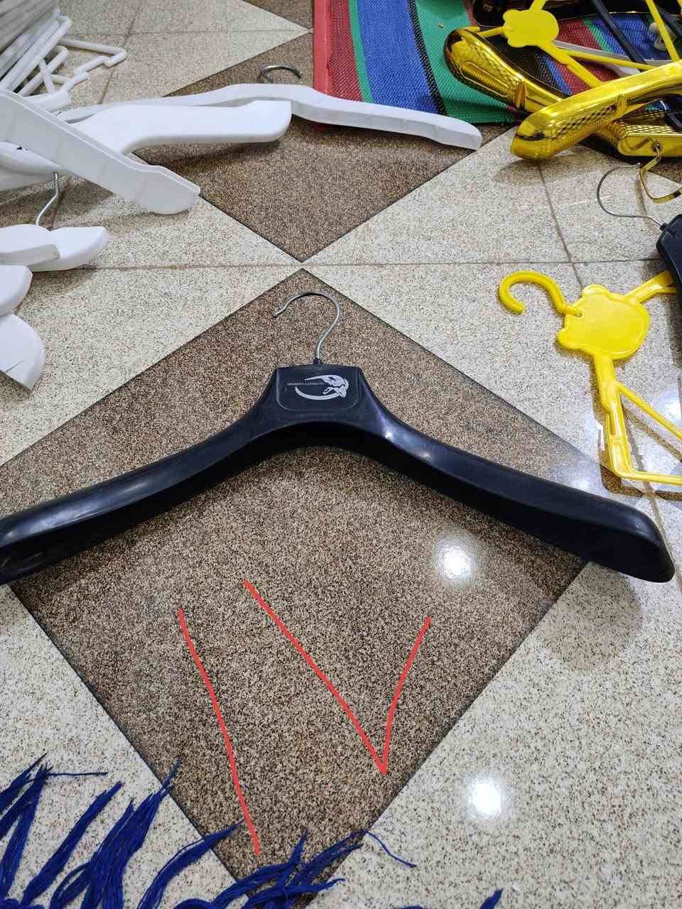 سلام عليكم شباب تعزيلت محل مانت لله كلهن نضيفات الي مهتم يراسلني واتساب وبي خير وتدلل ***********توصيل عندي
