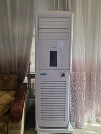 سبلت 3طن نو ع اواكس للبيع نقص بيه راديتر الداخليه رقم التلفون 07730347...