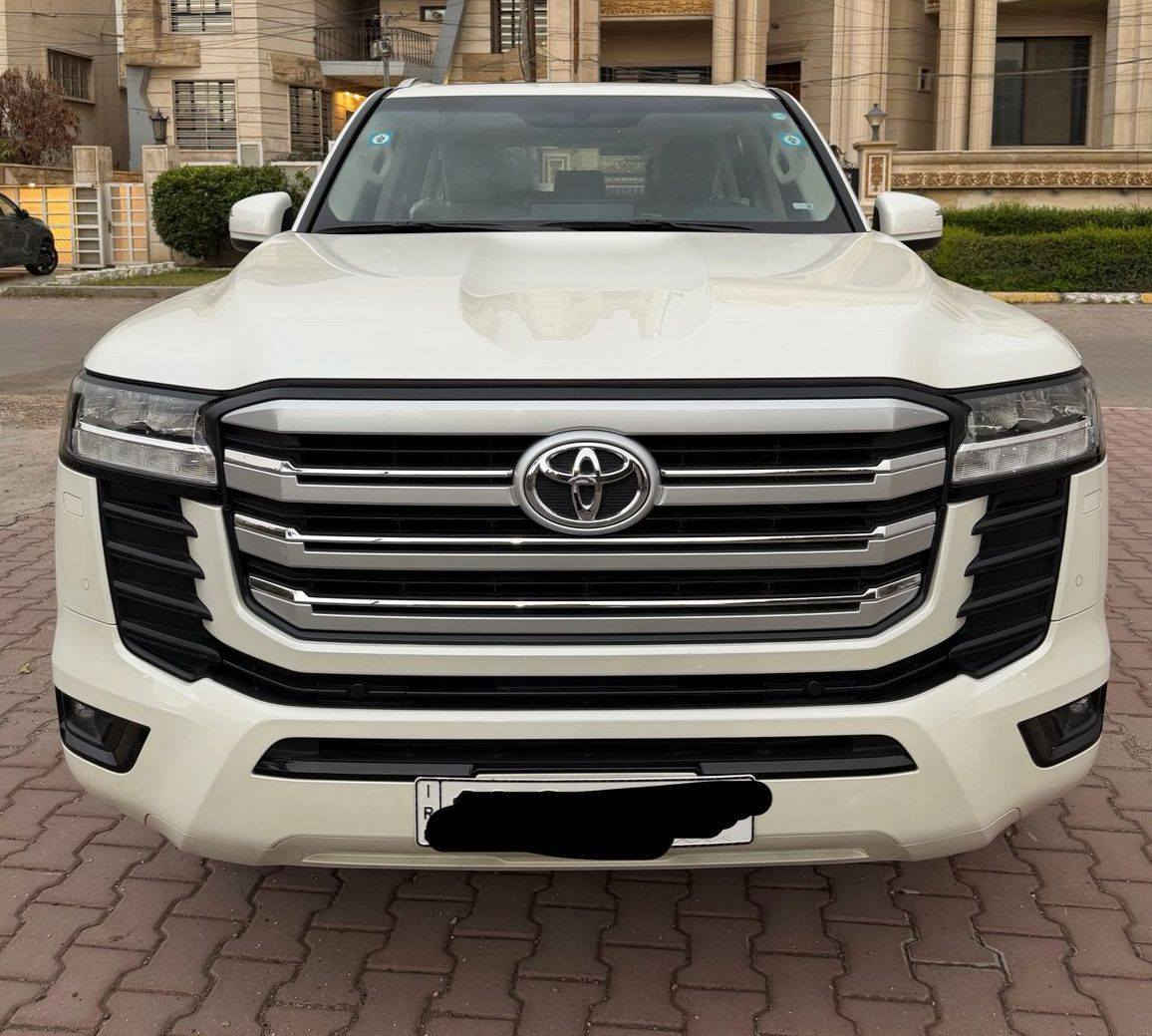 تويتا لاندكروز جكسارة 2023 ساز ام الضمان 
ماشيه 25 الف كيلو أخت زيروو 
بدون صبغ بدون بارد بدون فتح 
مكفوله كفاله عامه 
السياره بصمات عدد 2 
والسياره باسمي 
والمواصفات GXR المعروفه

🛑 السعر سوي تعليق يصل مباشرة 🤖 

تحويل ثاني يوم 

رقم صاحب السيارة 
***********
