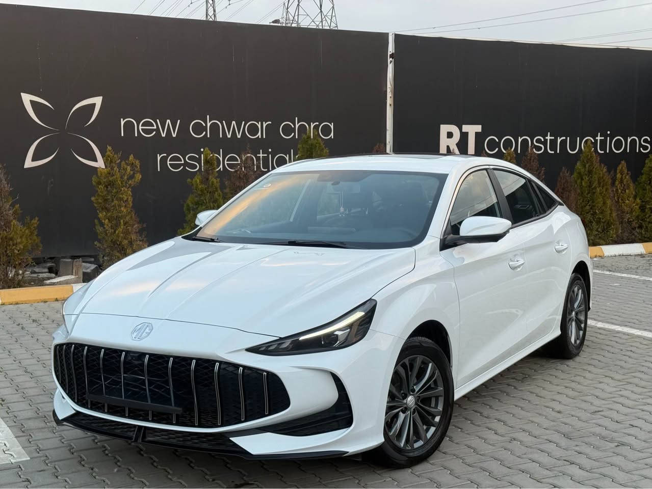 Mg GT 2025
 فول مواسە فاتى گراند لاكثره رى 
٨٠٠٠  كيلومهتر رۆیشتووه
جام كاره بايي و ئۆتو
كامێراى 360
حه ساس
سلايد
به سمه
سوكانى ڤۆليۆم
شاشە ئەکتیف
گاعی کەپسی شەریکەی بۆ دانراو
                   
                                                            *********** السليمانية, العراق
