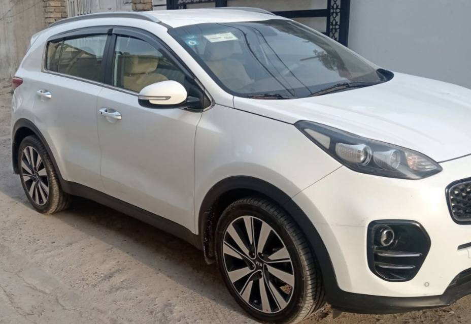 سلام عليكم سبورتج 17فقط بيع كلش نضيفة كما موضح بسونار سعر 180بيهه مجال بصيط بعداد شماعية ***********
