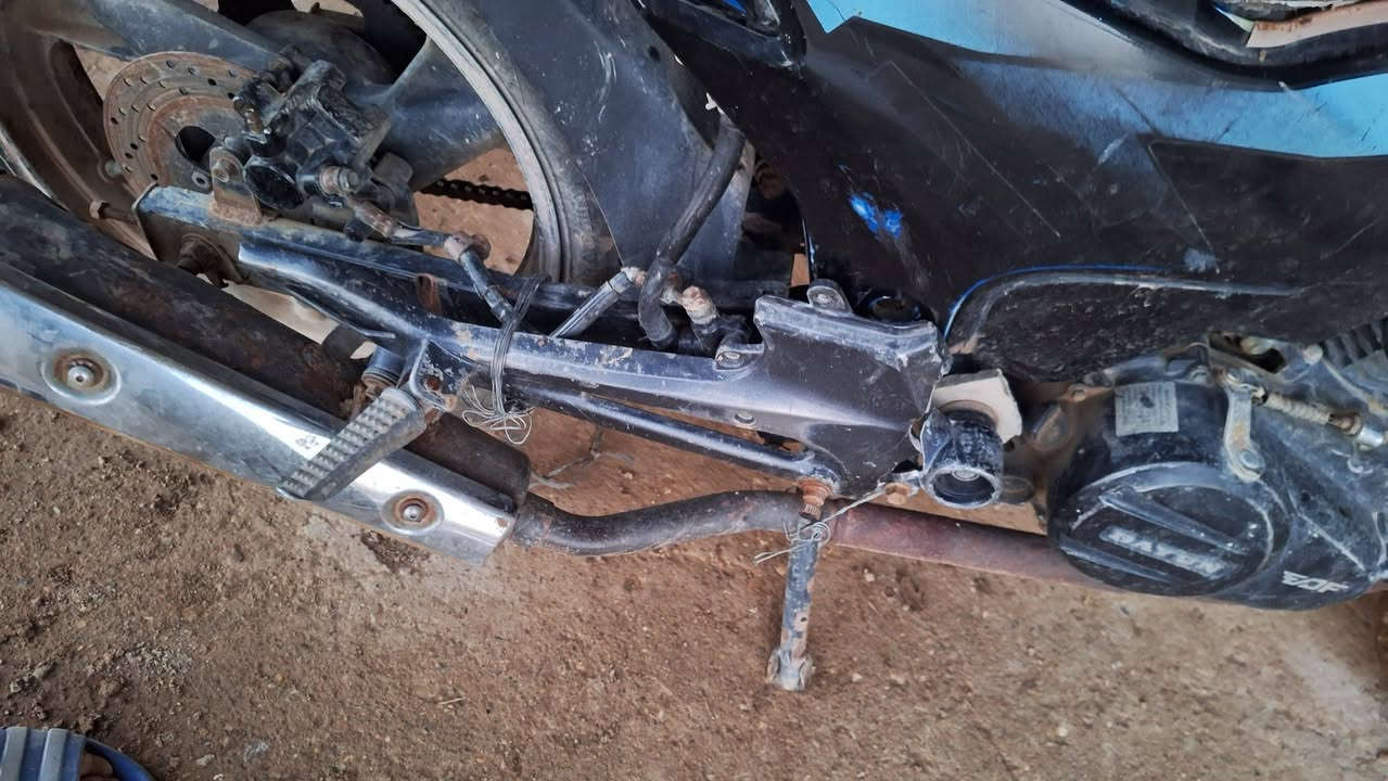 السلام عليكم  دراجه لبيع موديل  2019 
المكان واسط الصويره  الاستفسار الاتصال ع الرقم ***********
