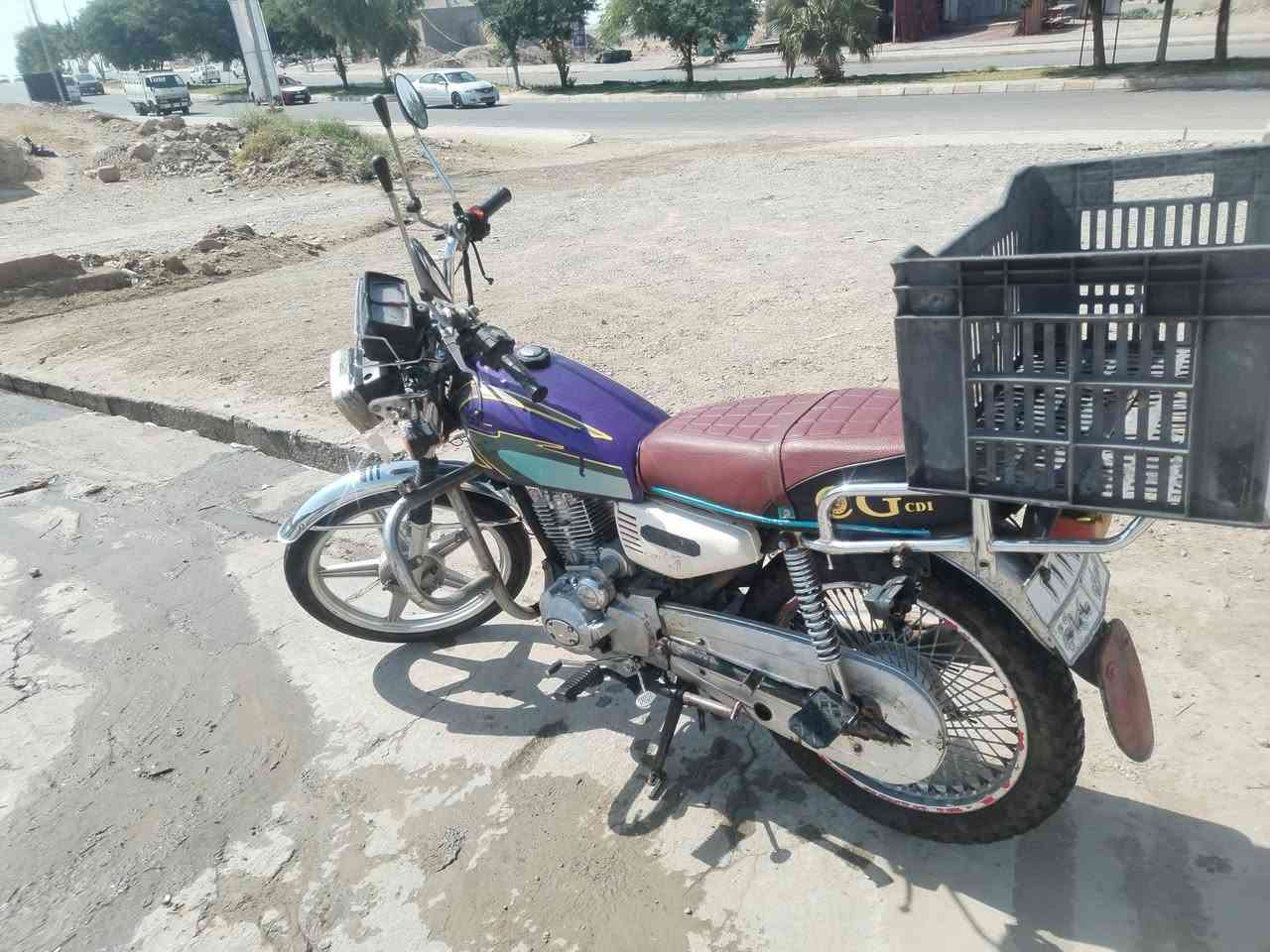 السلام عليكم
اخوان دراجه للبيع او مراوس شعندك نزلل
الدراجه كلك كلك كلك
خاص مارد اتصل ***********
