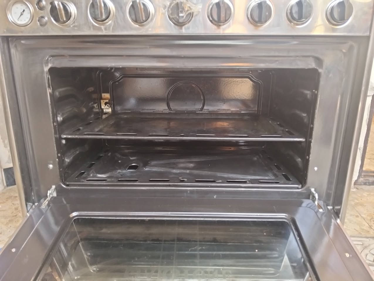 طباخ للبيع  اخو جديد سعره 225وبي مجال مكان زعفرانيه


**إذا كنت صاحب هذا الإعلان وتريد حذفه لأي سبب، رجاءا أرسل رسالة إلى الدعم الفني**