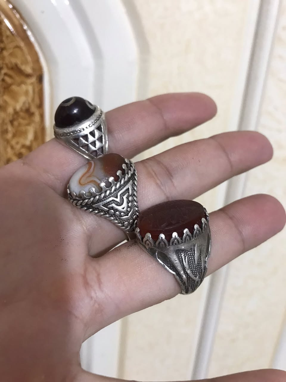 محابس قديمه  فضه 925ً   كلهم 
السعر 80  قفل قفل الناصريه مركز 
متوفر توصيل داخل مركز الناصريه


**إذا كنت صاحب هذا الإعلان وتريد حذفه لأي سبب، رجاءا أرسل رسالة إلى الدعم الفني**