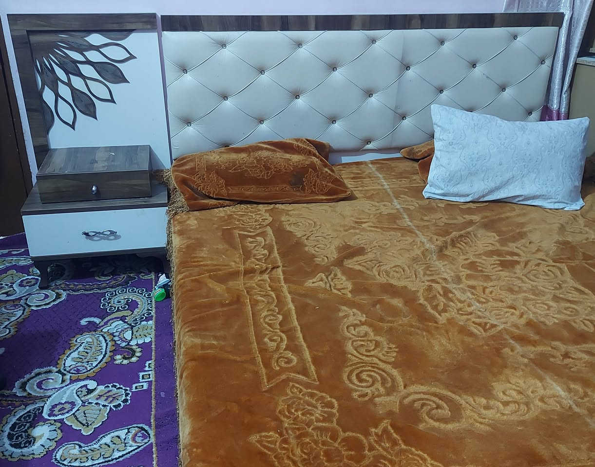 غرفة نوم تركي تحتاج ترتيب + ميز بلازمه للبيع


**إذا كنت صاحب هذا الإعلان وتريد حذفه لأي سبب، رجاءا أرسل رسالة إلى الدعم الفني**