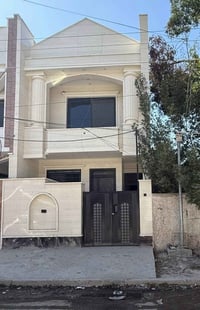 للبيع✅ 100م.     20x5  🔸تسلیم مفتاح/ البناء درجة اولى(مدخلين)  🔸الطابق...