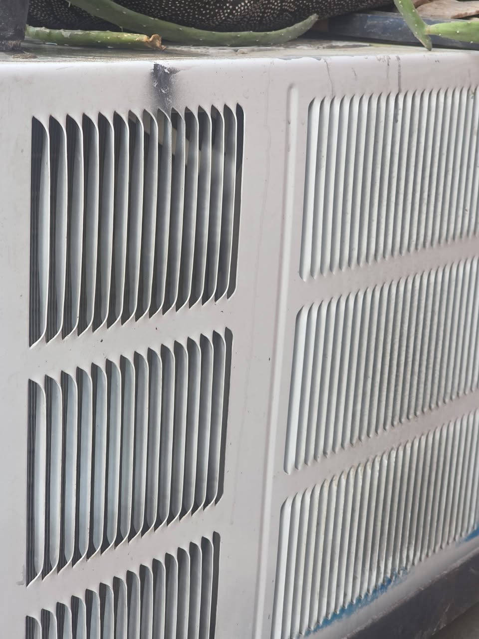 السلام عليكم
مكيف للبيع نظافة 100%
مستخدم شهرين تدفئة تبريد
السعر ٣٢٥  
العنوان بغداد حي البتول


**إذا كنت صاحب هذا الإعلان وتريد حذفه لأي سبب، رجاءا أرسل رسالة إلى الدعم الفني**