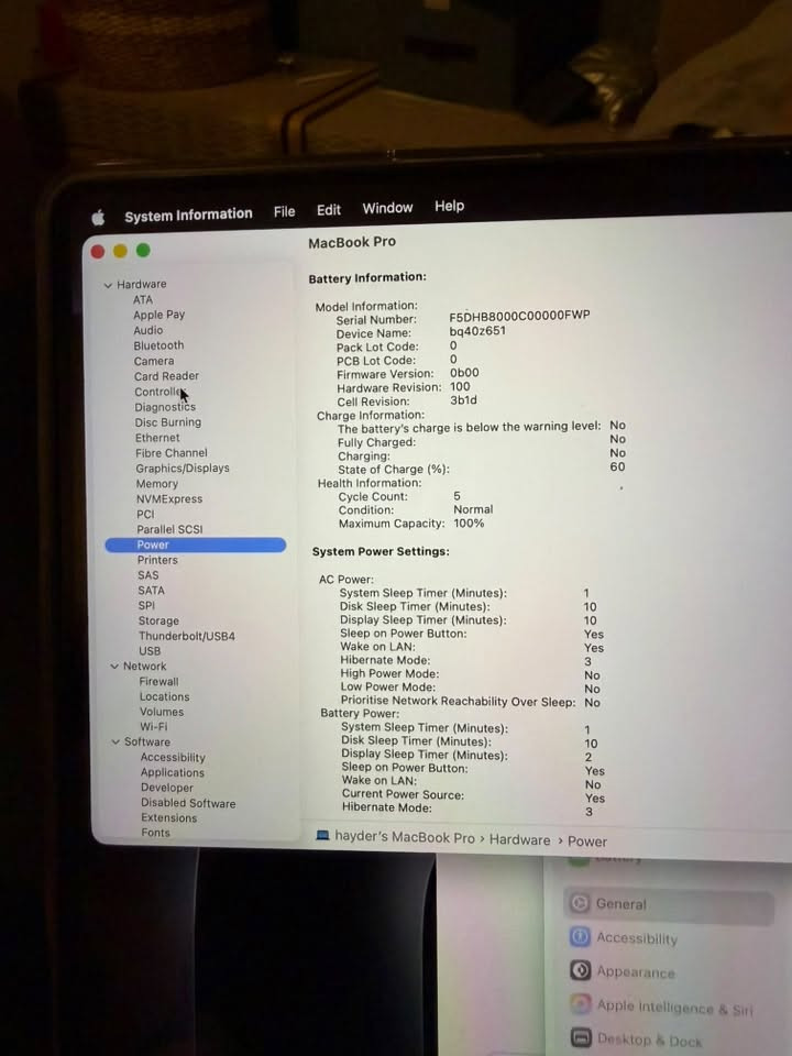 16-inch MacBook Pro: Apple M4 Pro chip with 14-core CPU and 20-core GPU, 24GB, 512GB SSD - Space Black

مشحون 5 مرات فقط 
السعر 3,150,000 
***********
بغداد
