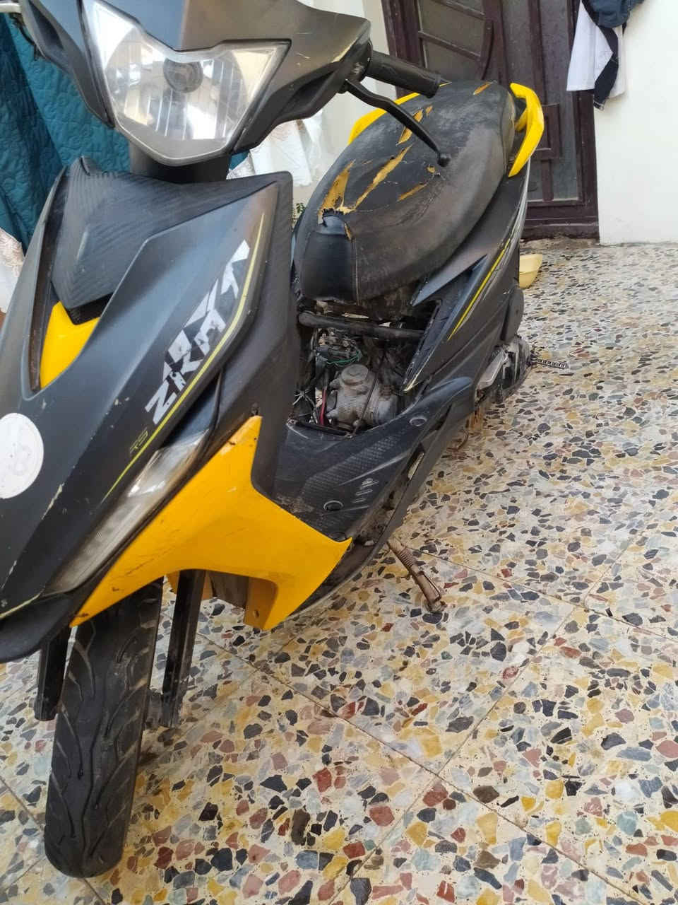 دراجة ماكس للبيع
ب 250


**إذا كنت صاحب هذا الإعلان وتريد حذفه لأي سبب، رجاءا أرسل رسالة إلى الدعم الفني**