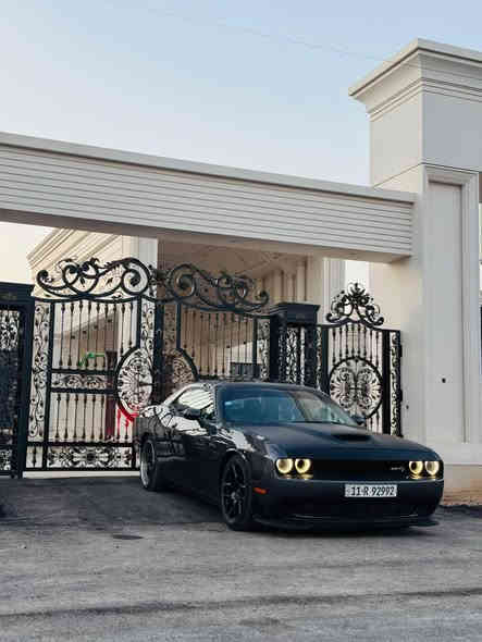 اللهم صلي ع محمد وال محمد
مكلف بالنشر
دوج جالنجر 
م
2015
مكينه 8سلندر

فول مواصفات 
كشنات جلد
تدفئه تبريد بالكشنات

كير محرك كفاله فتحه 
سقف
تدفئه ستيرن 
ستيرن كهرباء 
رادار امامي
وجوانب 
تشغيل عن بعد
اكسل قفل 
فجوج برمبو 
ويلد ٢٠ خلفي
بغداد بسمي 
حادثه جاملغين وبنيد جاملغات نفس الون اصليه بيهه
وبيهه رش ربع جامغ خلفي وشويه بالباب بدون حادث 
***********
مكاني صويره
