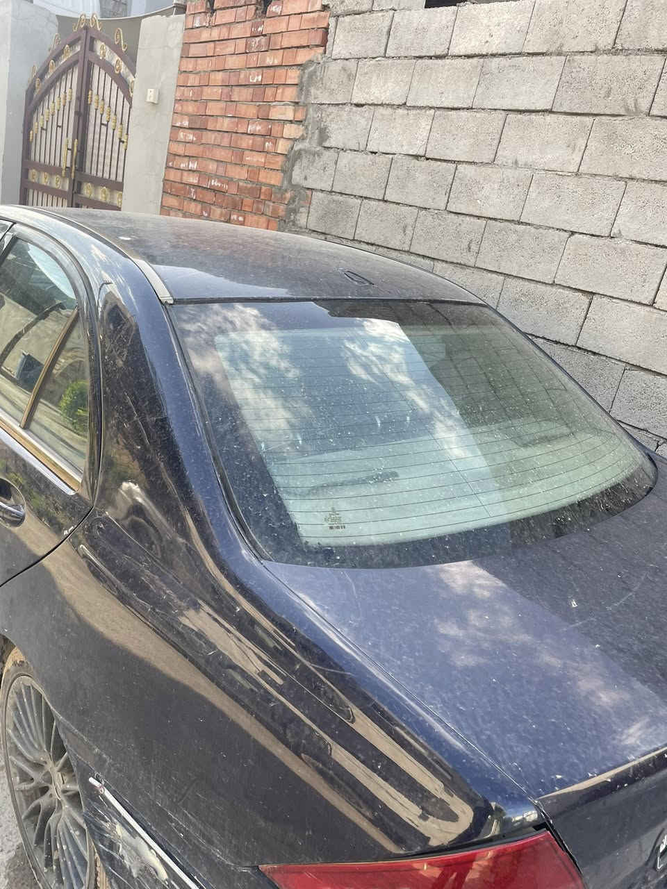 السلام عليكم 
مارسدس موديل 2000
ضرر صدوق وجاملوغ بدون كص ولا شي 
شرط التحويل سنويه جديده 
مكينه بطه خير من الله 
ديالى بعقويه تقاطع القدس 

‭٠٧٧٠ ٣٤٦ ٧٨٧٣‬
