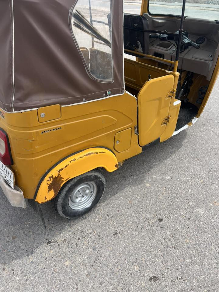 تكتك باجاج 2021 شهر 11 رقم بصره مكينه مفتوحه تجفيت شركه البدي شوف العين المكان البصره السعر 6600 رقم ***********
