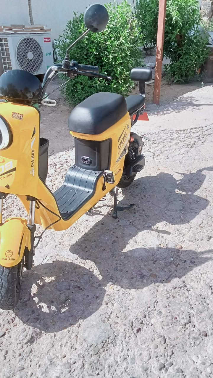 دراجه شحن نوع R009بطريات 5المصطره الدراجه نضيفه السعر 400وبي مجال التواصل خاص


**إذا كنت صاحب هذا الإعلان وتريد حذفه لأي سبب، رجاءا أرسل رسالة إلى الدعم الفني**