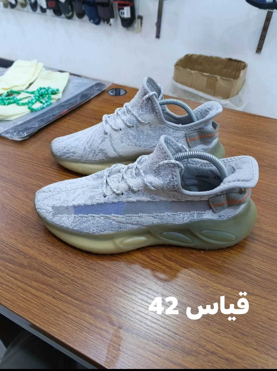 سلام عليكم احذيه باله نضافه
فول القياسات عله صوره السعر
القطعه 25 مكاني ناصريه حي 
اريدو شارع مستشفى القلب
الاتصال او مراسله عله صفحه ***********
