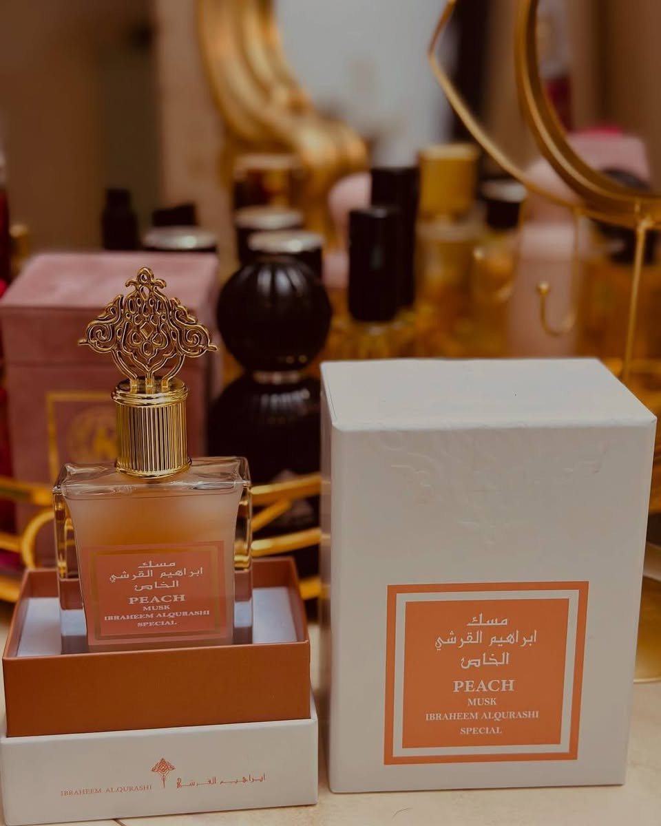 بدايتها مسك✨✨
مجموعة مسكات ابراهيم القرشي ‌‎
توفروا ب 5عطور مختلفة 😍

🩷مسك السكر من ابراهيم القرشي
🧡. عطر مسك الخوخ المركز -75 مل
💜. عطر مسك كاندي المركز -75 مل
❤️عطر مسك الرمان المركز -75 مل
🩵. عطر مسك باودر المركز -75 مل

‌‎النوتة العطرية:
‌‎ • مقدمة العطر: برغموت 🍋، ياسمين 🌸، روز 🌹.
‌‎ • قلب العطر: القزحية 🌺، خشب الصندل 🪵، العنبر 🖤.
‌‎ • قاعدة العطر: المسك 🤍، الفانيلا 🍦، الكرمل 🍯.

سعر القطعة 20 الف

يوجد خدمة توصيل لجميع محافظات العراق 4 الاف


**إذا كنت صاحب هذا الإعلان وتريد حذفه لأي سبب، رجاءا أرسل رسالة إلى الدعم الفني**