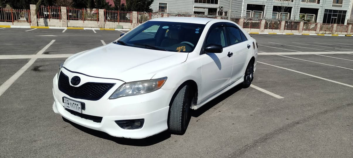 کامری 2007  بەشەرتی دارو بەرد ئارمی پلاستیک سەنەوی پلاستیک پێشی لای سەکن لێدانێکی بچوکی پێوەیە نەگەیشتۆتە دەبڵی دواکەی چاملغی لای سایەق لێدانکێی بچوکی هەیە تابڵێی سەیارەیەکی جوانە فولە بەس سلایت نیە ئەمرکیە چوار پستۆن زۆر لەو وێنەکان جوانترە لەڕاستی رانية, السليمانية


**إذا كنت صاحب هذا الإعلان وتريد حذفه لأي سبب، رجاءا أرسل رسالة إلى الدعم الفني**