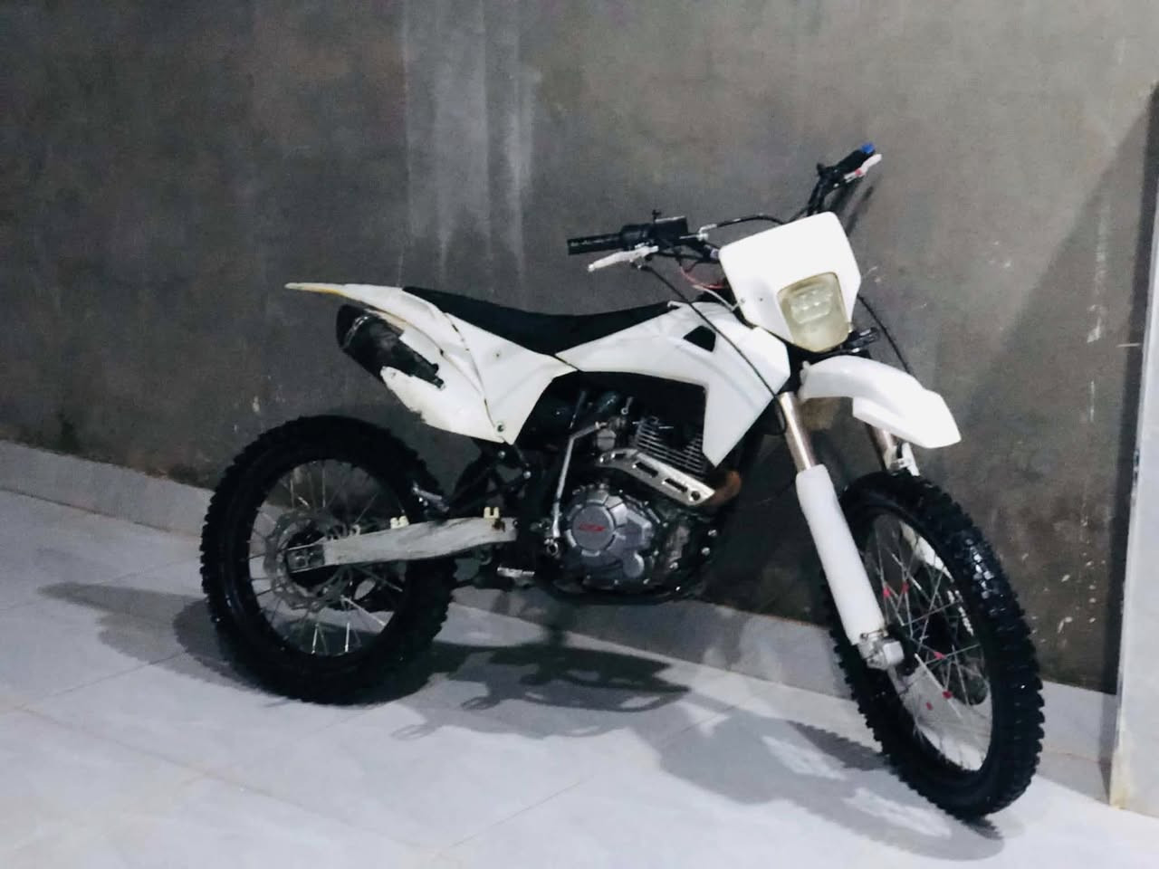 سلام عليكم ماطور لبيع CRX محرك 300 بس بي شويه سرف قليل سعره 650بيمجال شراي تعال خاص


**إذا كنت صاحب هذا الإعلان وتريد حذفه لأي سبب، رجاءا أرسل رسالة إلى الدعم الفني**