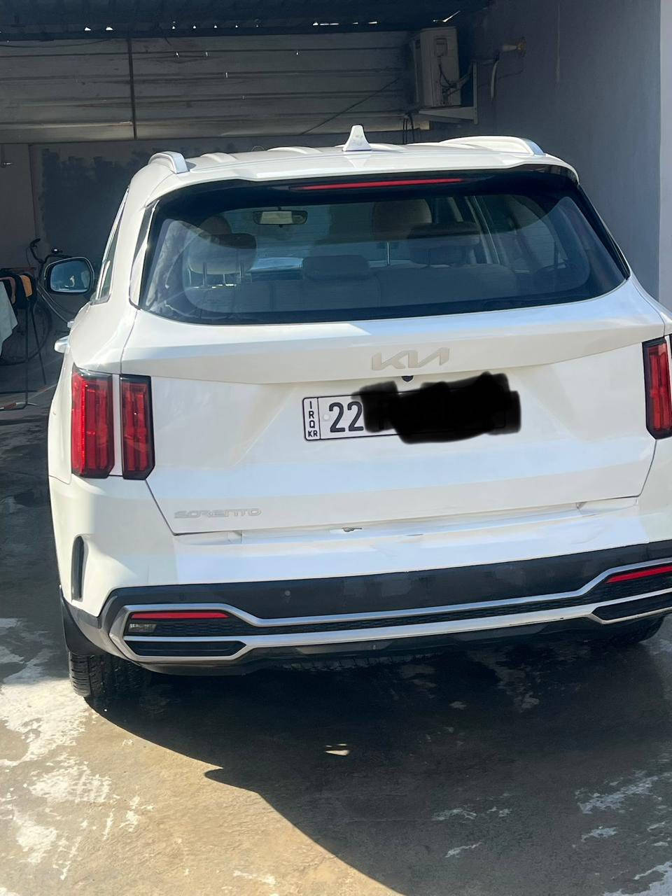 ماشيه 88000الف

سورنتو2023 

محرك 6 سلندر 

كير ماوس

بنراما 

حساسات

كراسي كهرباء 

جنطة كهرباء 

بصمة وتشغيل عن بعد

انارة ليزرية داخلية متغيرة الالوان 

اللايت عالي ناصي زنون 

لد نهاري ليزري امامي 

بك لايت ليزري LED

هندبريك دكمة 

اوتو هولد 

درايف مود

مانع انزلاق

مساعد منحدرات

شحن وايرليس بلوتوث 

تحكمات ستيرن فول 

حساسات امامي خلفي 

تبريد 3 قطع مع تحكم منفصل للخلف 

السعر285 وبيها مجال بسيط

 

مكانها تكريت صلاح الدين  ***********
