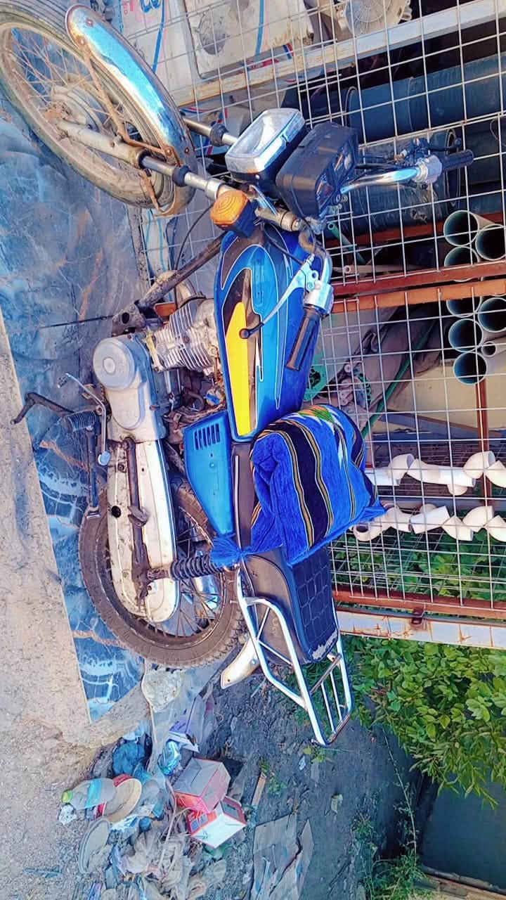 دراجه اربعه كير كلك مكفوله من سرقه سعرها 250وبيها مجال اليريدها اني بخدمته هاذ رقمي ***********. المكان كربلاء قرب جامعت وارث
