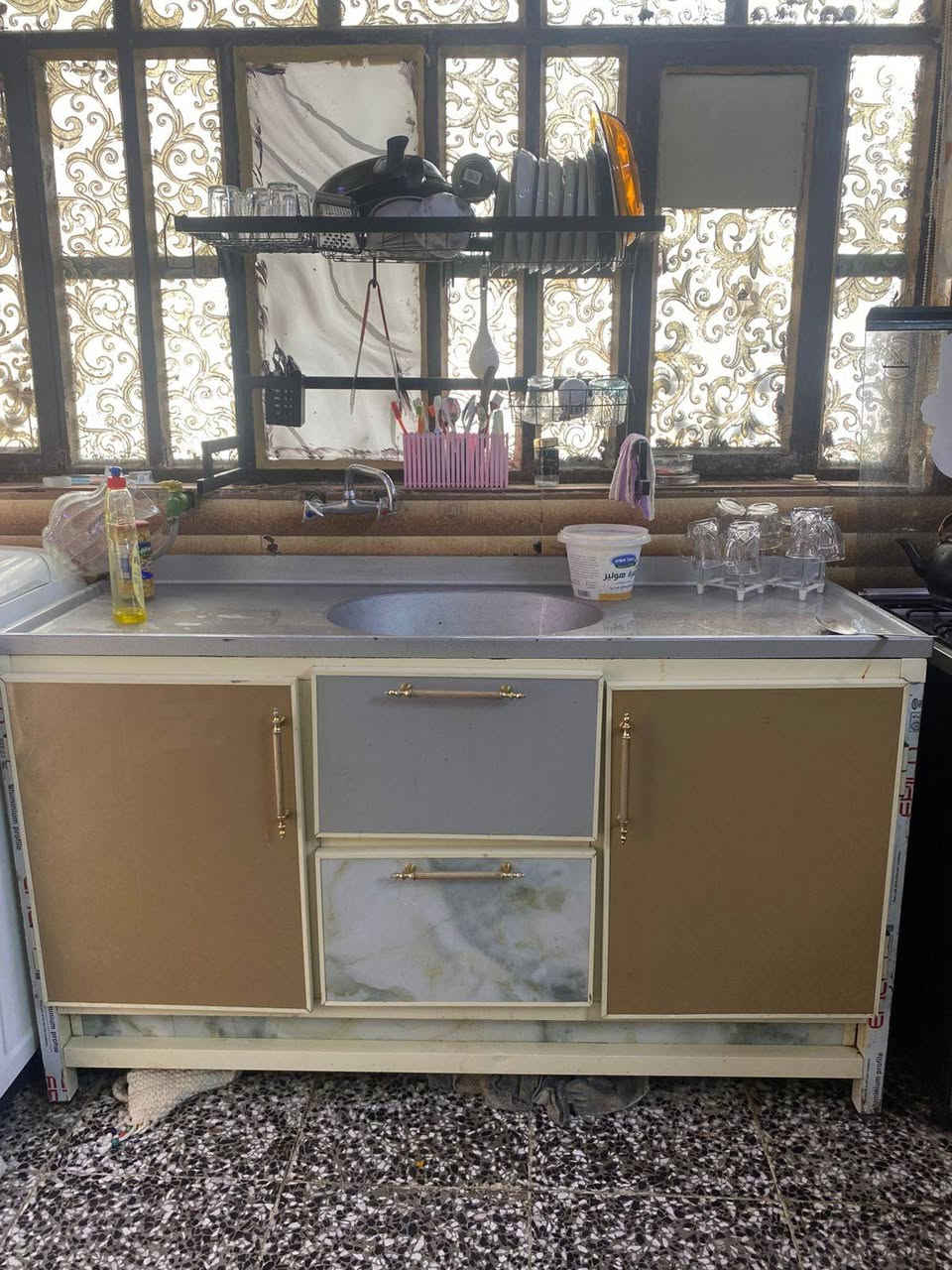 كاونتر للبيع بي ضرر بس السنك بي فطر سعره ٣٠٠ وبي مجال


**إذا كنت صاحب هذا الإعلان وتريد حذفه لأي سبب، رجاءا أرسل رسالة إلى الدعم الفني**