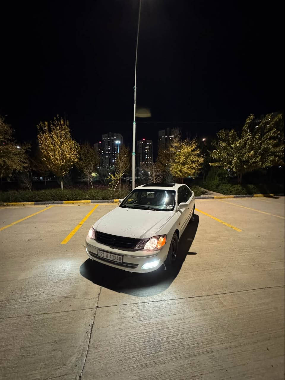 Avalon2001
ماشەاللە لە ماڵی هەموو لایک 🧿🤍
ئەڤەلۆن بۆ فرۆشتن مۆدیل ٢٠٠١ خلیجی 
کامل بۆیاغ تازە کراوە تەنها یەک پارچەی ماعجونی تیایە 
یەک قرجی بچوکی هەیە ✋🏻لە چەمەلەغی پیشەوە چوار ✅
پەنچە بێ شانسی  سەنەوی تازیە تا 2030  پیش و دواوی تازە گۆڕاوە تون و تۆڵە 4 تایەی تازەی بۆ بستراوە  ✅
شلە مەنی تازە گۆڕاوە عام  بێ دوکەڵ و شت بێ بوغار  سەیارەکە جایزە تون و تۆڵە بە شەرت و زەمان ❇️
تەبریت مەزبوتە لەسەر سویچ ئیش ئەکات ✅
کارە بایەتی مەز بەوتە بەشەرت و زەمان  ✅🔆
هەموو گیانی بەشەرت و زەمان ئیش ئەکات ✅
سەیارەکە هی خۆمە هی ماعرەز و شت نیە ❎
ناونیشان سلیمانی بە شرتی تاحەویل بە ناو کردن بەشرت ✅
100$ غەرامەی تیایە دوای مەعەملە بۆت ئەگیڕمەوە✅
رەقم تەلەفون (***********) Singapore
