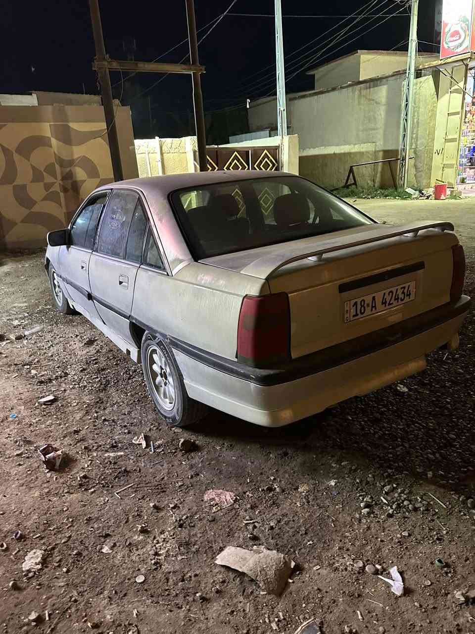 سلام عليكم سياره اوبل 
موديل 1992

رقم بابل انكليزي 

بسمي تحويل ثاني يوم سنويه لل2029

كير مكينه كفاله يرادله ترتيب 

مكان كربلاء 

سعر 20. وبيه مجال  

***********
