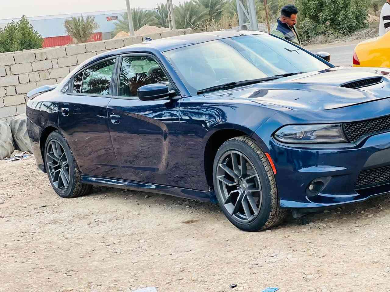 سلام عليكم   جارجر موديل 2015 رقم بغداد مشروع وطني شرط المداور ثاني يوم سياره جديده وحلوه مثل ما بصور حادثه قطع وحده مال امريك وصور لحدث مرفوقات بل منشور  وبيه بلعراق باب خلفي فقط  ارباكات رجع سيتم كامل سياره كير مكينه كله جديد حداديه جديده السعر 169$$$ *********** مكان سياره بابل
