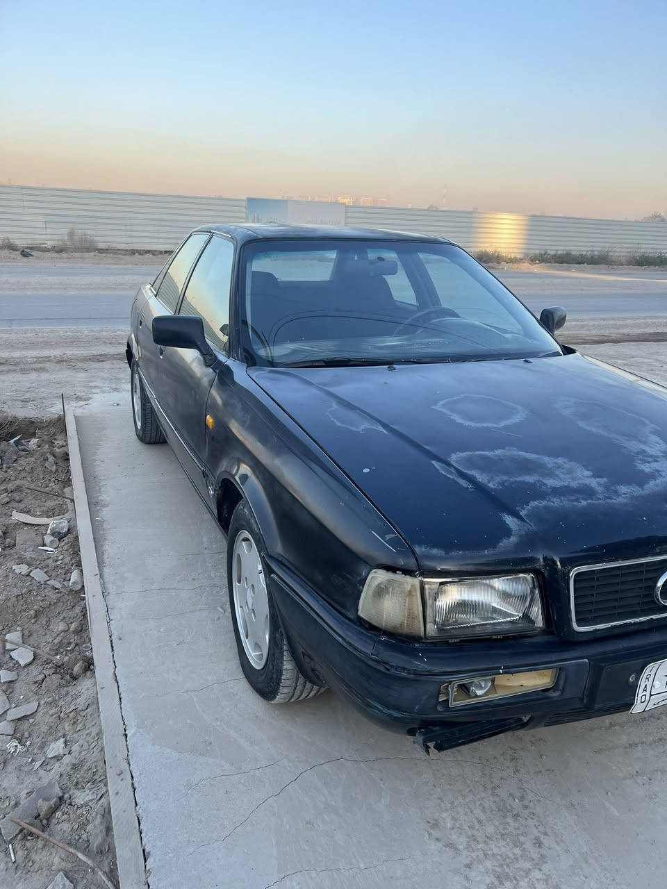 السلام عليكم
للبيع 
اودي 80 
موديل 1993
رقم بغداد تحويل مباشر 
محرك 2.0 
دوش 
كير عادي 
تبريد شغال بس منقص غاز 
سياره جاهزه بيها نواقص بسيطه 
السعر 35 وبيها مجال بسيط 
*********** عبدالله اودي 
بغداد البياع الشرطه الخامسه
