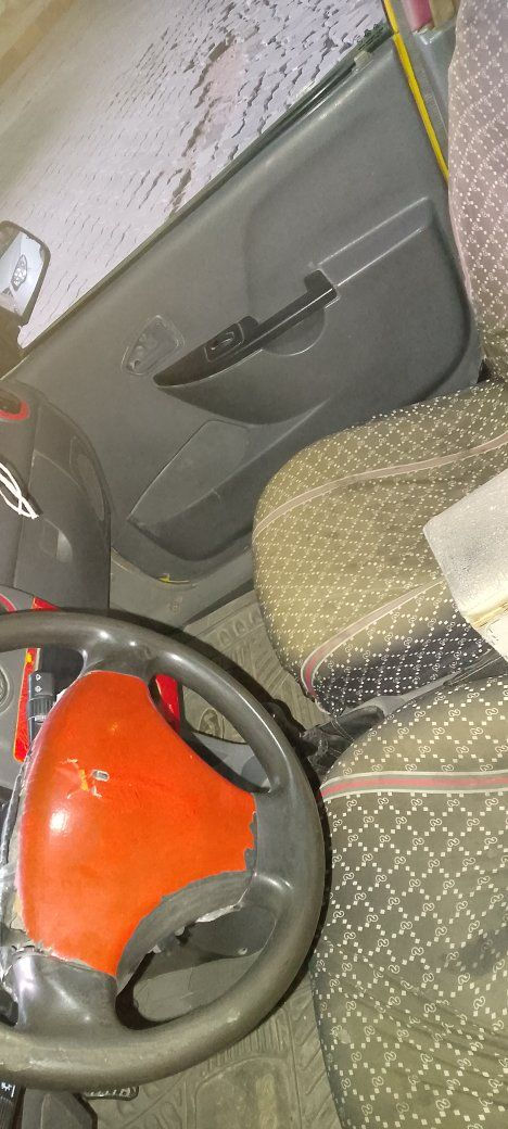 السلام عليكم سايبه للبيع موديل 13 صفراء نجف راعيها بالنجف مكان السياره بالنجف حي المكرمه هيئه مال مسجله مسؤول عن راعي فقط سياره السعر 18 ورقه رقم الموبايل *********** بي واتساب
