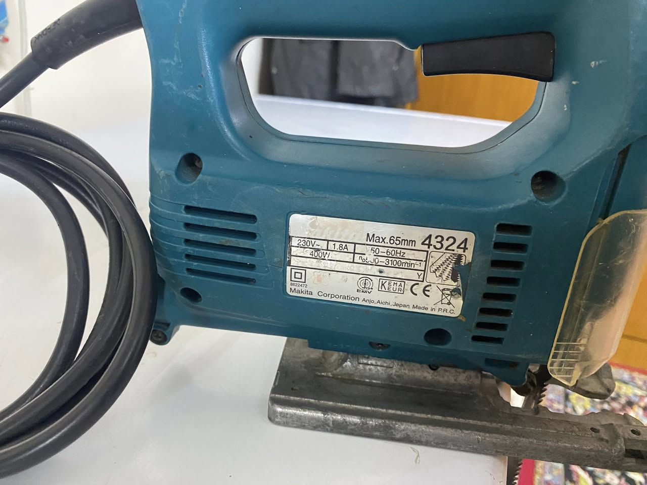 السلام عليكم منشار تخريم 50 ماكيتا اصلي وبي سرع
***********
