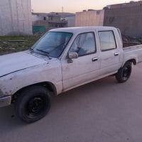 پیکاب  مۆدێل    2001  ماڵی دۆست و فە قیرە ئاڕم پلاسیک بووە  ئاڕمە کە ی...