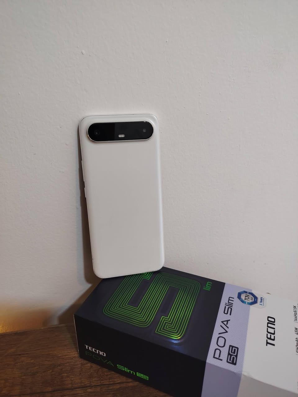 تكنو بوفا سلم جدا نظيف مكفول من كلشي كامل ملحقات سعره ١٨٠ مكاني البصره القديمه للشراي يتصل ***********
