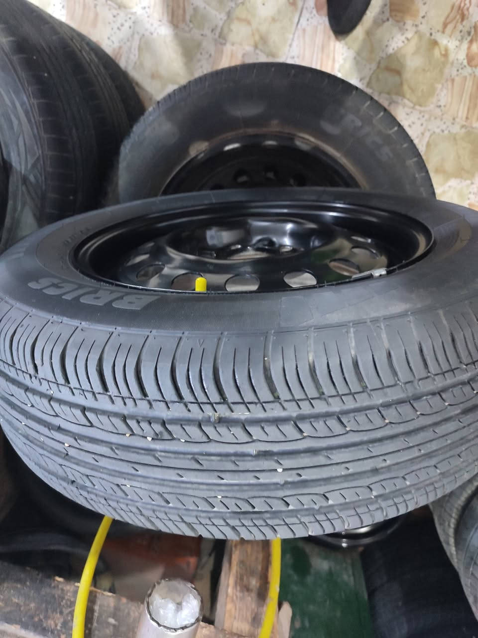 تخم ويل حديد الاصلي حجم 15شرط الفحص بلبلنص لاعواج ولاتصليح مصبوغ حراري فول نضافه يرهم النترا سيراتو فورتي جميع الكوري مع تخم تاير حجم 15.65.195اخو الجديد ماشي اقل الشهر شرط لاركعه ولافتيله جدد انتاج 25 بيع او مراوس السعر 250قفل مكاني نجف مكتب الرشيد ***********
