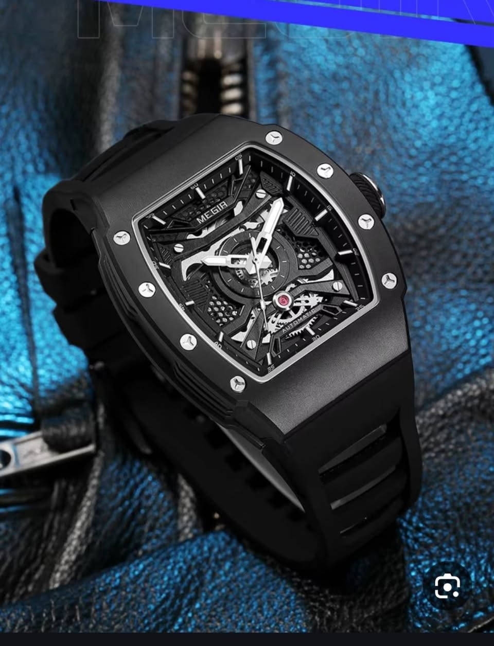 ساعة يد ميكانيكية بهيكل بشكل برميل tonneau
من علامة Megir
الحركه تعمل الساعه بحركه ميكانيكيه أوتوماتيكية ذاتيه التعبئه ممايعني أنها لاتحتاج إلى بطاريه وتعمل بحركه المعصم الطبيعيه
يسمح برؤيه التروس والآلية الداخليه مما يمنحها مظهرآ رياضيآ وفاخرآ
المتانه الهيكل مصنوع من سبيكه ومحميه بزجاج معدني مقاوم للخدش كما أنها مقاومه للماء حتى عمق 30 مترآ 3 ATM للاستخدام اليومي
الحزام تأتي بحزام مريح من السيليكون أو المطاط مما يجعلها مثاليه للارتداء اليومي والانشطه اليومي
الرؤيه اليليه تحتوي العقارب والمؤشرات على
أجزاء مضيئه تتوهج في الظلام بعد امتصاص الضوء الكافي
سعر 50 الف


**إذا كنت صاحب هذا الإعلان وتريد حذفه لأي سبب، رجاءا أرسل رسالة إلى الدعم الفني**