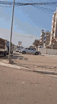 السلام عليكم دار سكن موقع ممتاز للبيع
 مناصفة 75 متر الواجهة 5 نزال 15 متر
مكلف بالنشر لا تراسل
للتواصل على الرقم ***********
موقع البيت ://
https://maps.app.goo.gl/7PuTNJVLZCHMQe7f6
