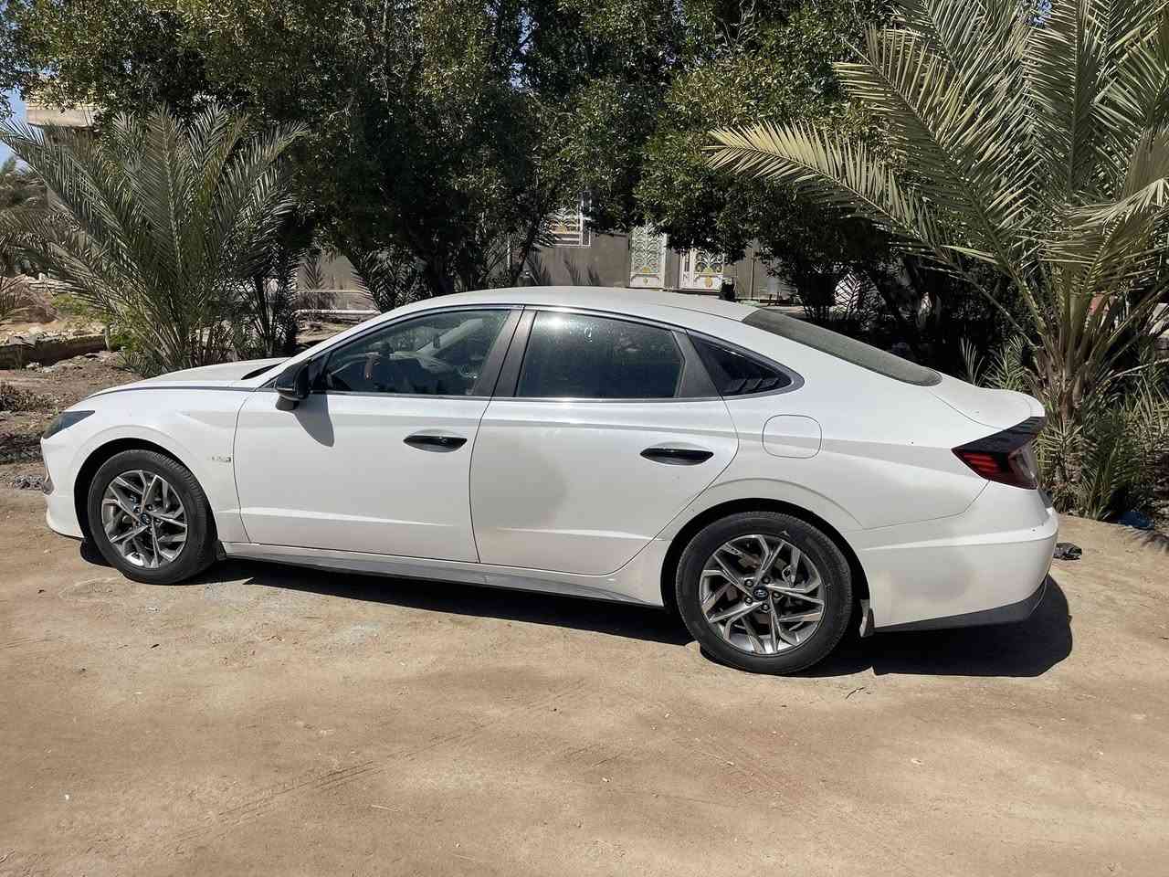 سلام عليكم سوناته موديل ٢٠٢٢ خليجي سياره جديده رقم    بغداد حره بسمي سعر ١٧٠ بيه مجال مكاني سماوه ***********

